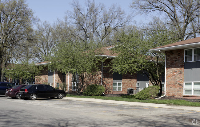 Building Photo - The Reserve at Pin Oak Apartments