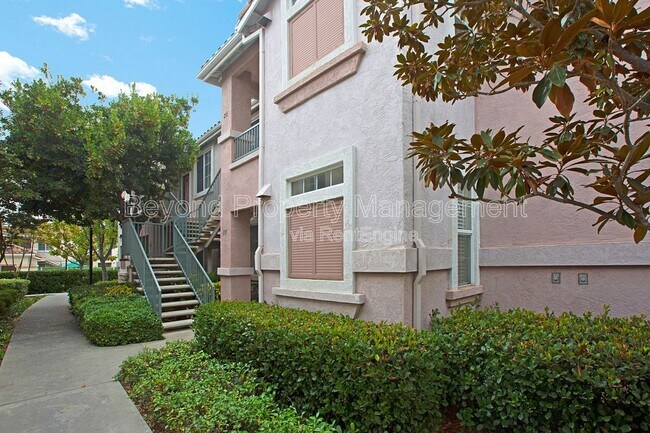 Building Photo - 10722 Sabre Hill Dr