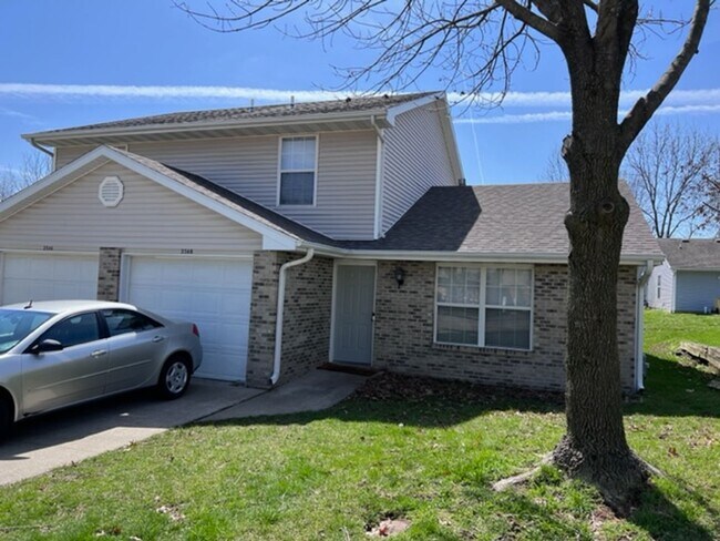 Building Photo - 3566-3568 Prescott Dr