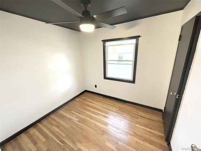 Building Photo - 1553 Potter Blvd