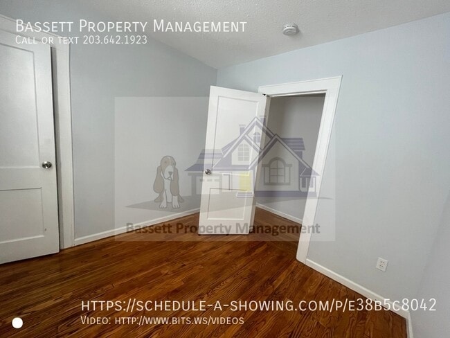 Building Photo - 26 Bradley Ave