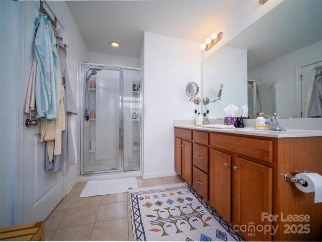 Building Photo - 9547 Glenburn Ln