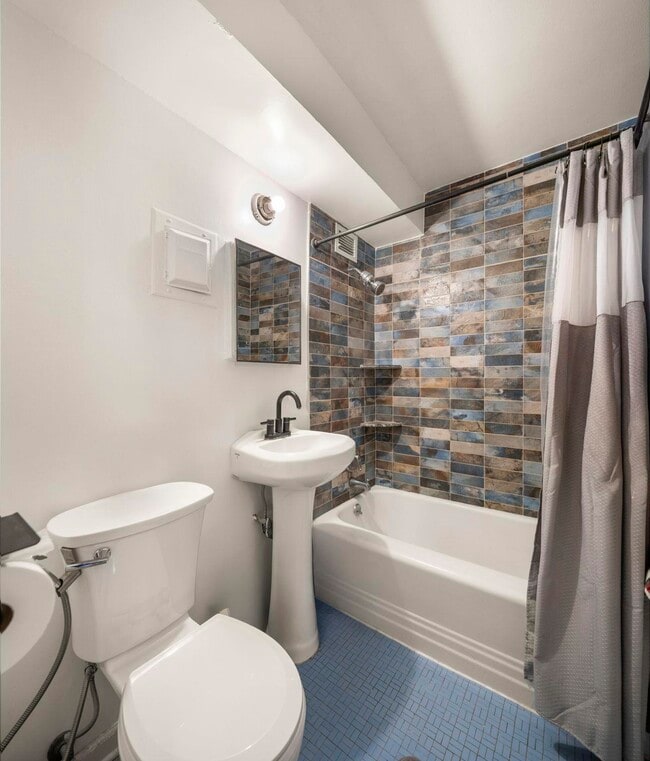 Building Photo - 6515 JFK Blvd E