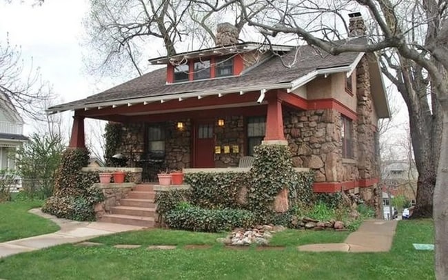 Primary Photo - 1528 Mapleton Ave