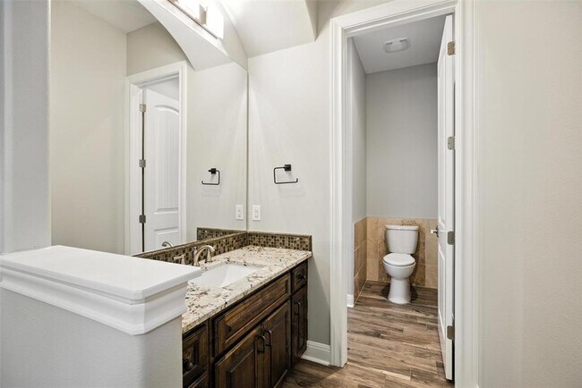 Building Photo - 7617 Lazy River Cove