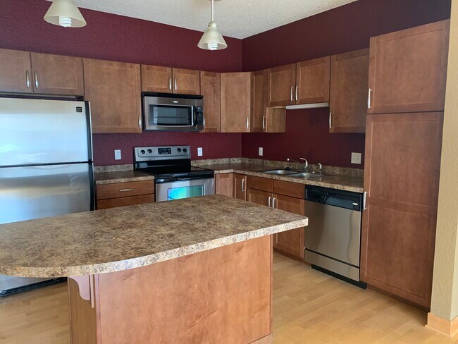 Kitchen - 4750 E 53rd St