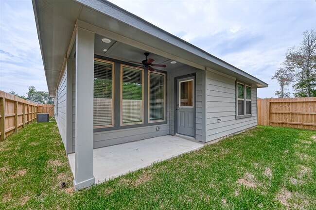 Building Photo - 32013 Towering Birch Trl