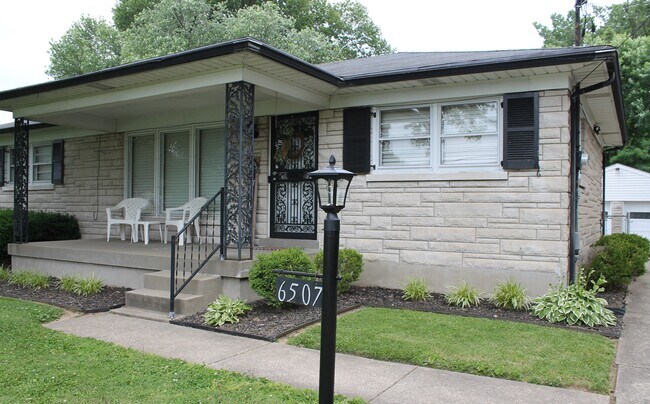 Primary Photo - 6507 Sky Blue Ave