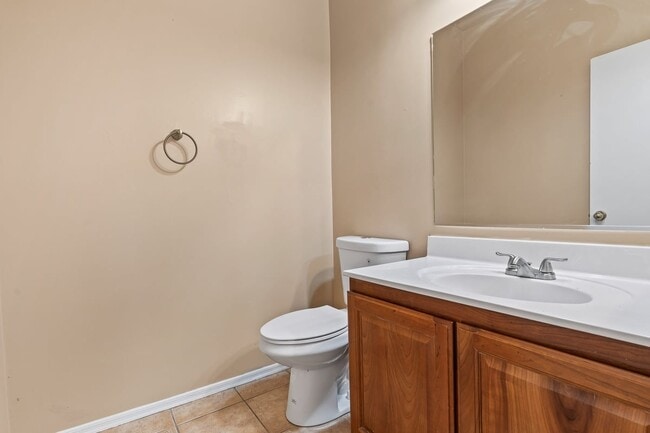 Building Photo - 6657 S Venetian Dr