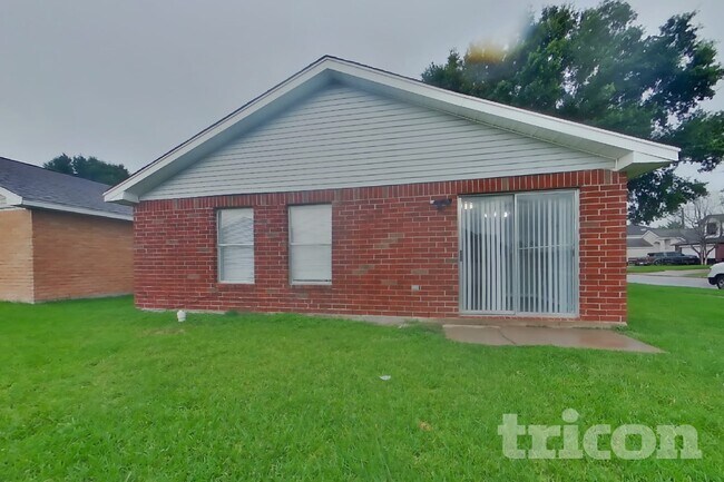 Building Photo - 3103 Kelling St