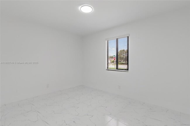 Building Photo - 17341 NW 53rd Ave