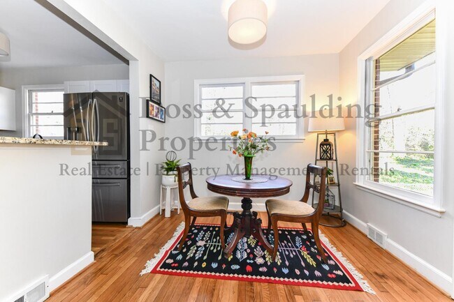 Building Photo - 4202 Henderson Rd
