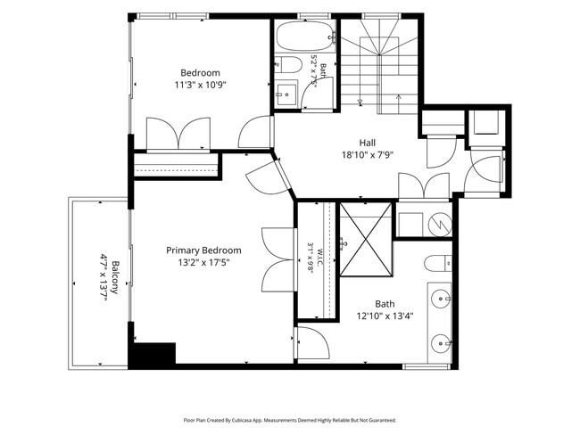 Building Photo - 831 N Paulina St