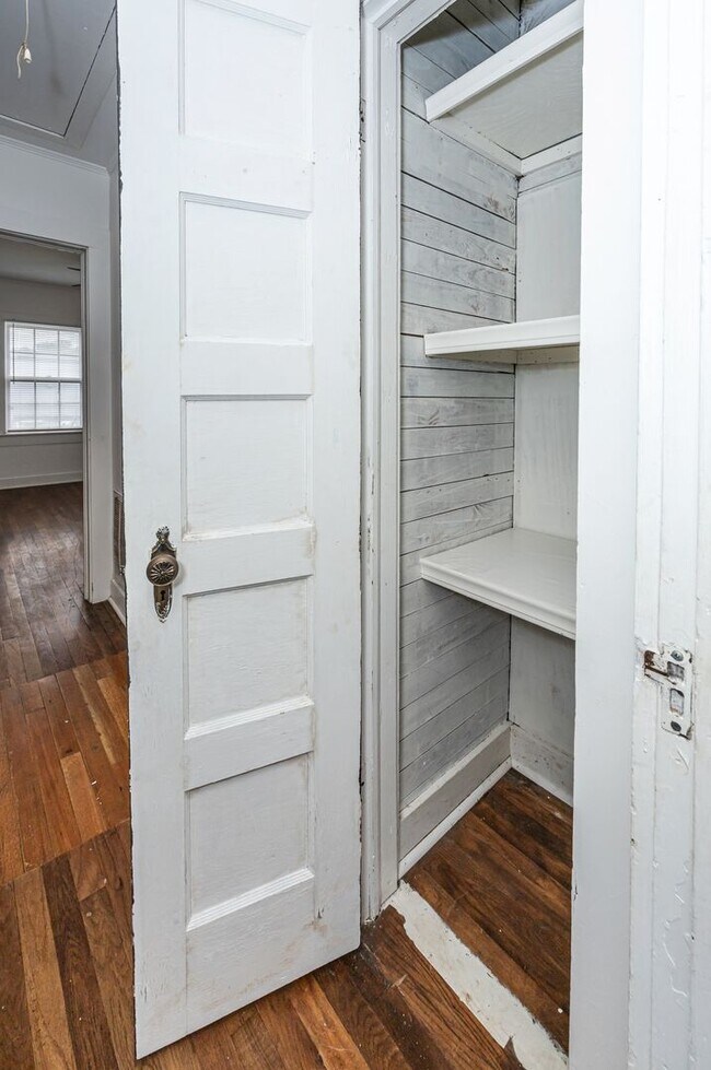 Building Photo - Cute 2 Bed 1 Bath in Pascagoula