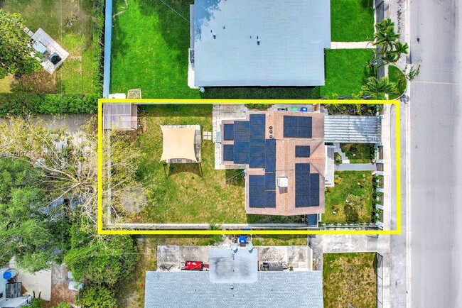 Building Photo - 234 NW 45th St