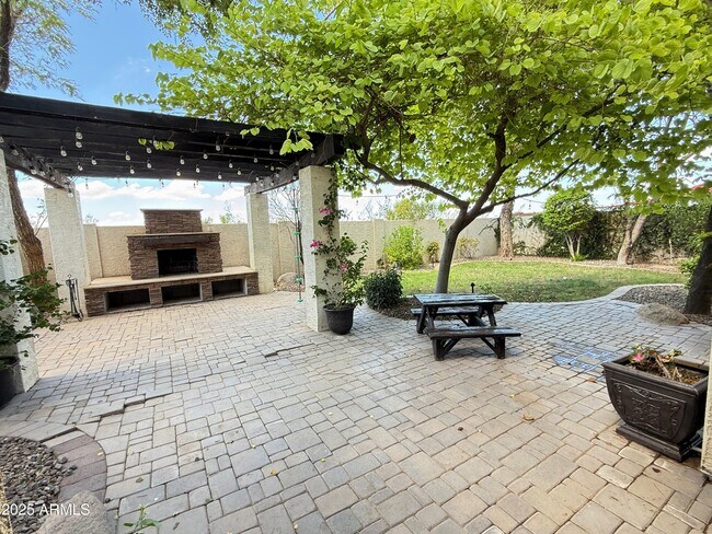 Building Photo - 21550 N 120th Ln