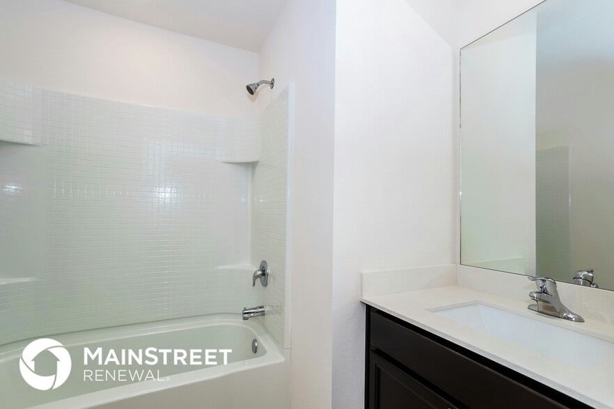 Building Photo - 1740 Canaan Lp