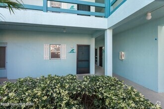 Building Photo - 311 Taylor Ave