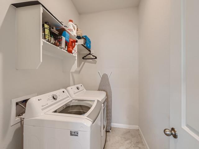 Building Photo - 195 Star Light Wy