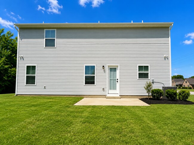 Building Photo - Like-New 4BR Home in Christiana | Open Floor Plan + Large Backyard!