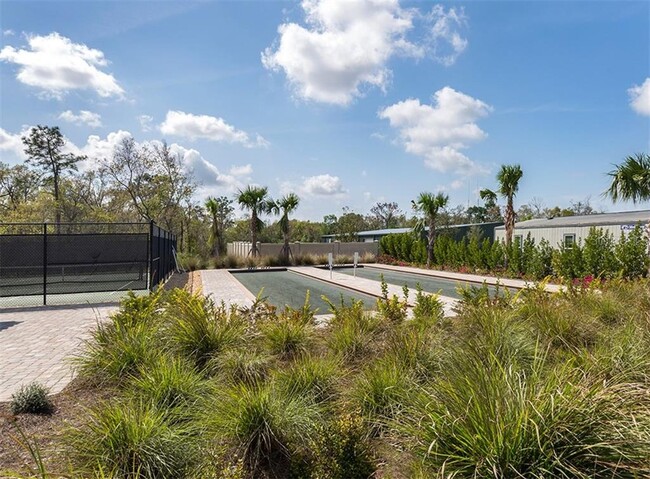 Building Photo - 17118 Vardon Ter