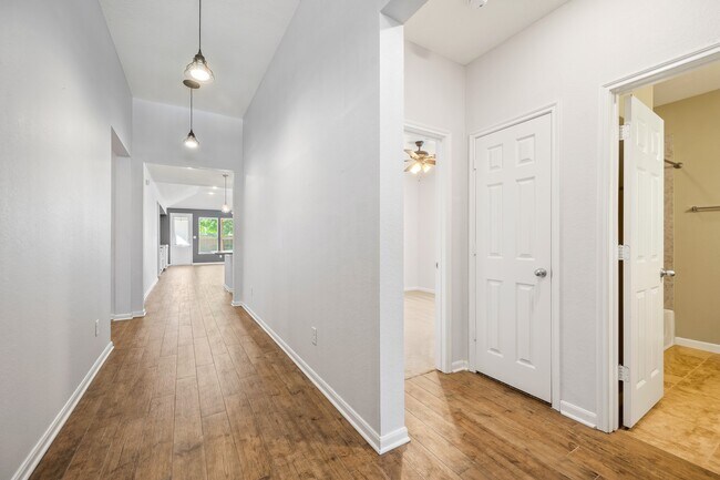 Building Photo - 2915 Coastal Prairie Ln