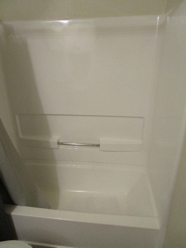 Building Photo - 3830 E Lakewood Pkwy W