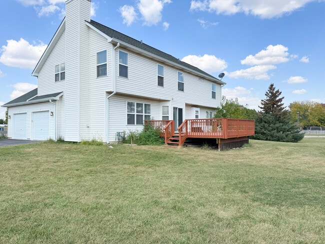 Building Photo - 1278 Knolls Ave S