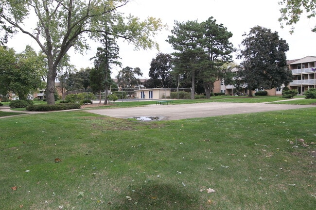 Building Photo - 960 Beau Dr