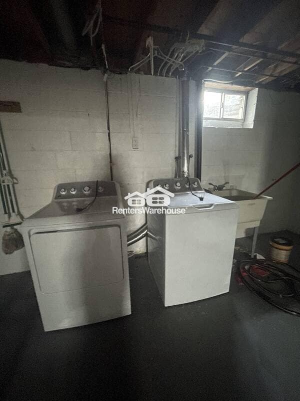 Building Photo - 37 Cardor Court