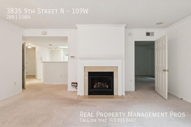 Building Photo - 3835 9th St N