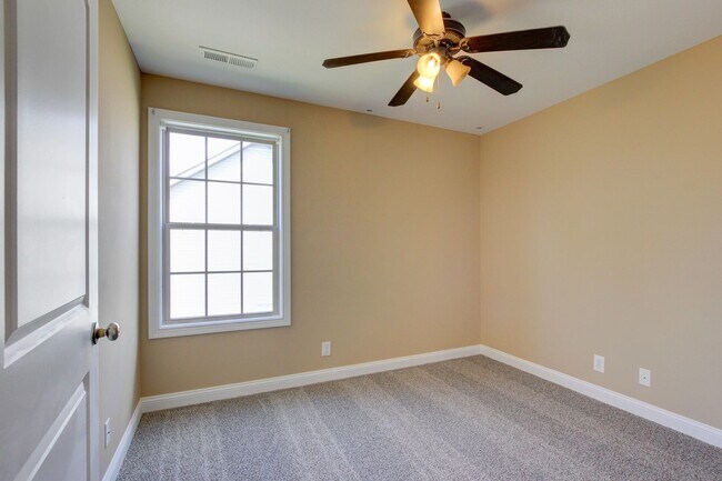 Building Photo - 3776 Suiter Rd
