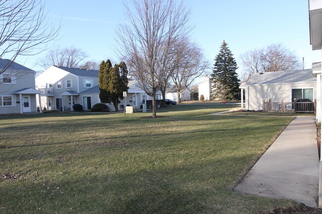 Building Photo - 184 Betty Ct