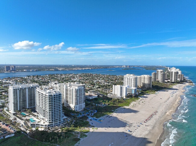 Building Photo - 3100 N Ocean Dr