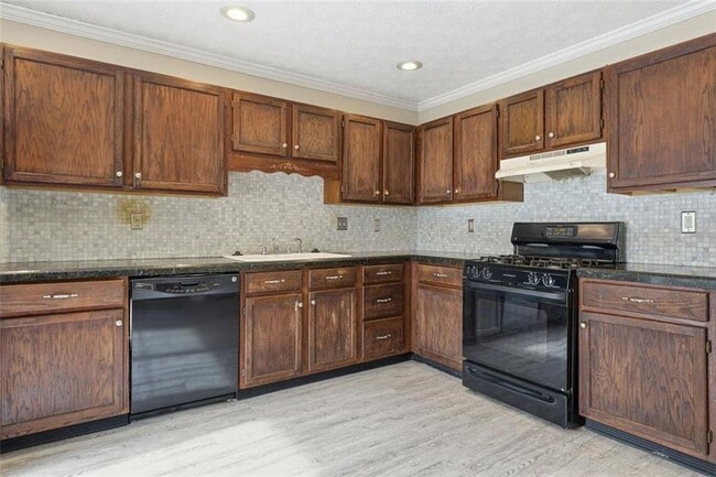 Building Photo - 1015 Plantation Way