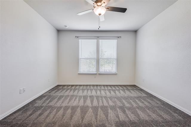 Building Photo - 705 Adelyn St