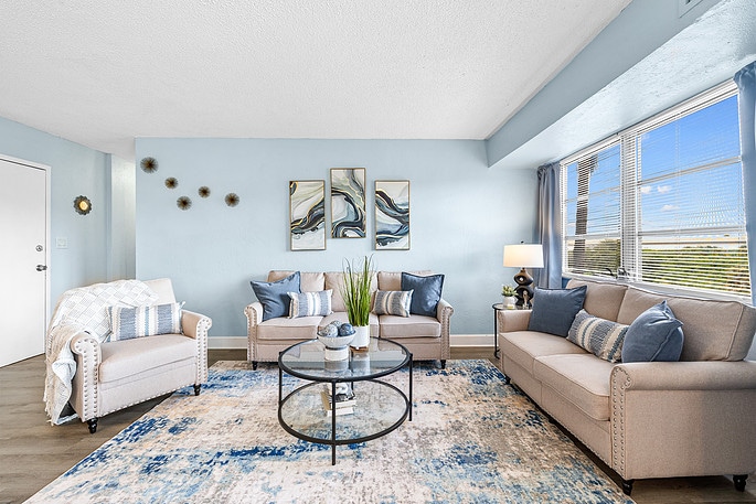 Building Photo - 3315 58th Ave S