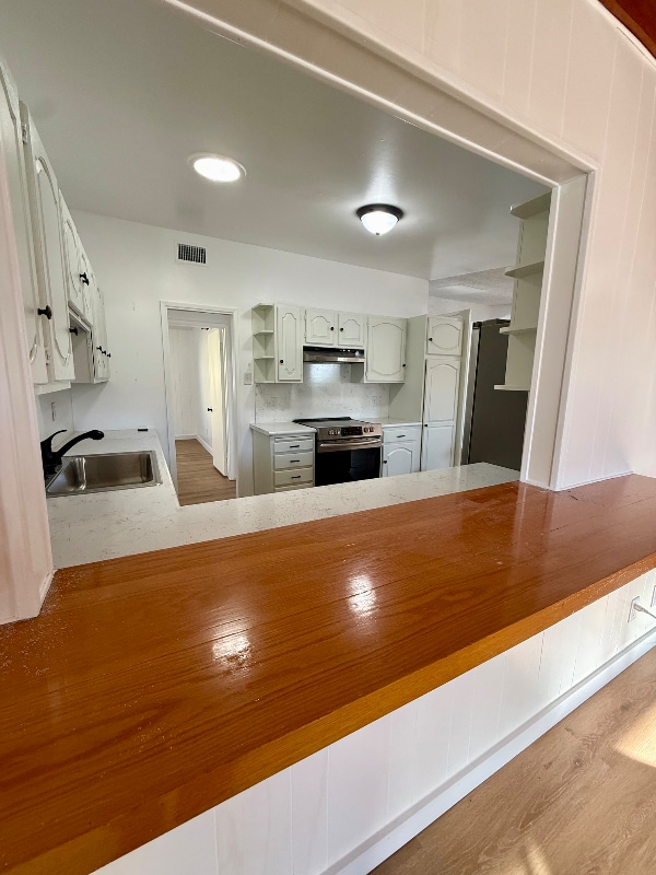 Building Photo - 1120 Ave H-6