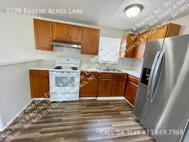Building Photo - 6328 Eugene Acres Ln