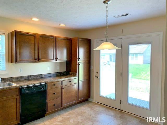 Building Photo - 4879 Imperial Dr