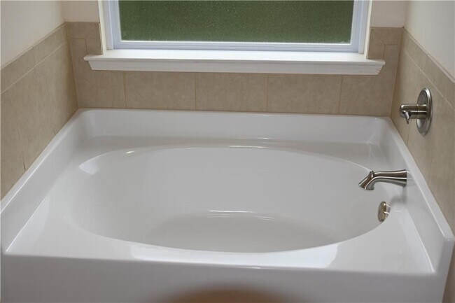 Building Photo - 6186 Baltusrol Trce