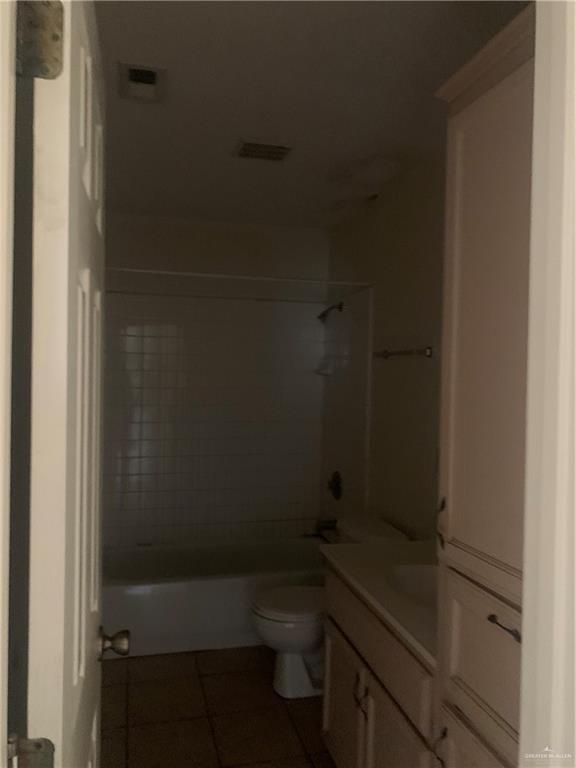 Building Photo - 10 E Preston Ave