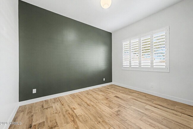 Building Photo - 17864 W Amberwood Dr