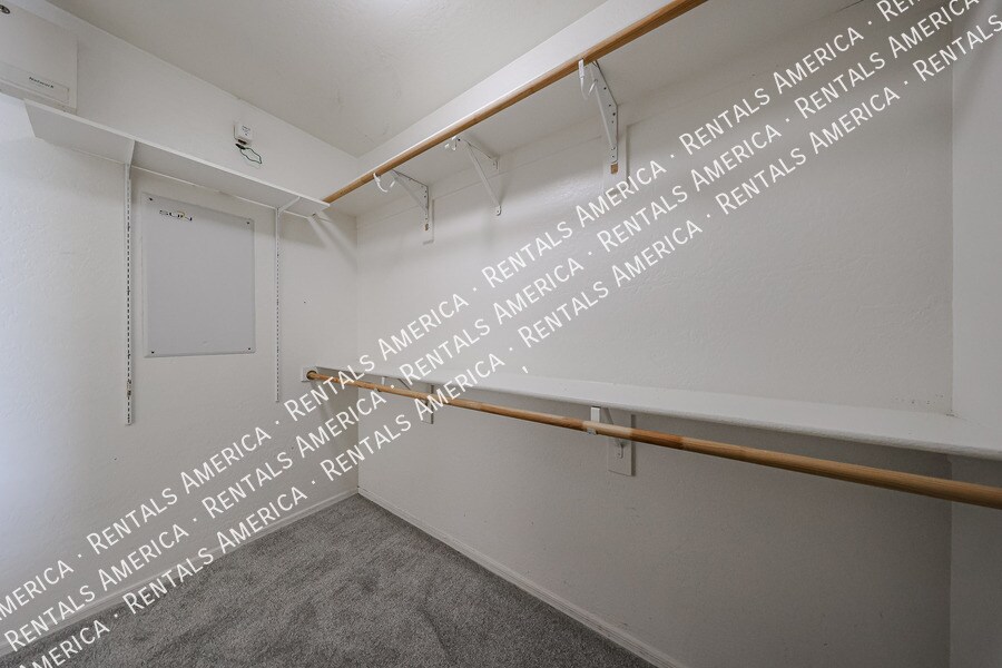 Building Photo - 3955 E Blue Sage Ct