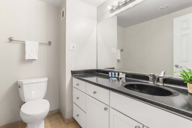 Building Photo - 1515 Richmond Hwy