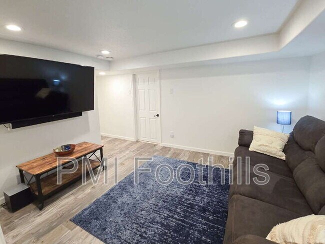 Building Photo - 410 Butte Pkwy