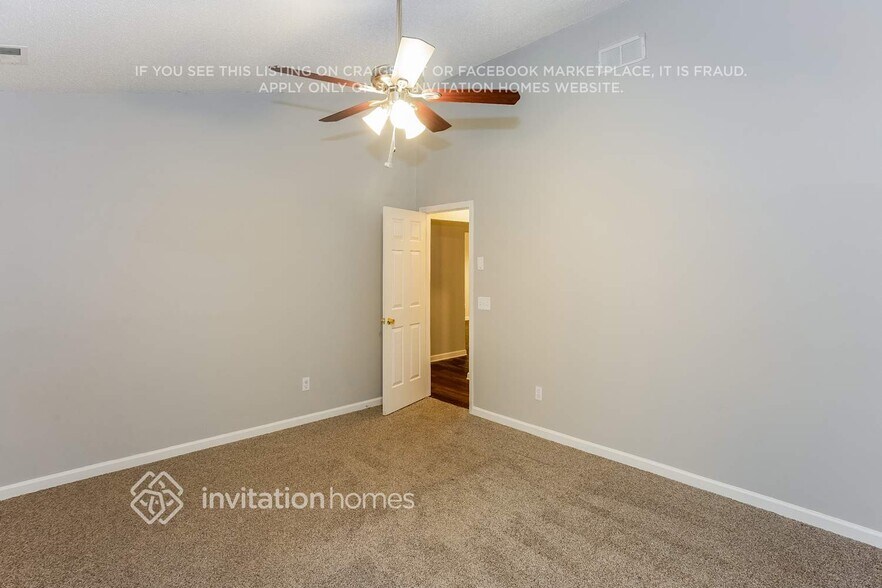 Building Photo - 2097 Chapel Creek Rd