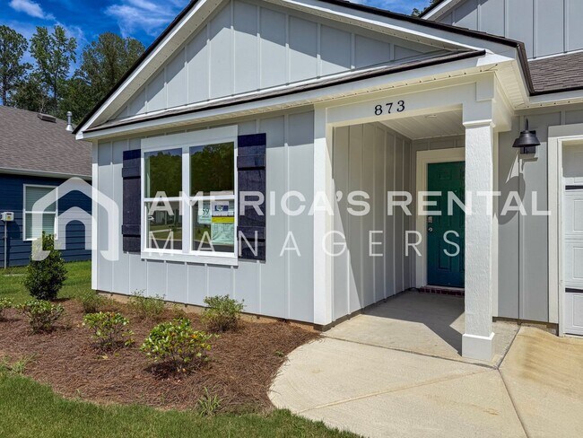 Building Photo - Home for rent in Chelsea! - SIGN A 13 MONTH LEASE BY 06/30/26 TO RECEIVE A $250 DISCOUNT ON YOUR ...