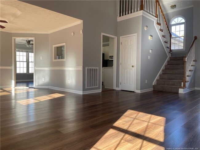 Building Photo - 6311 Nakoma Way