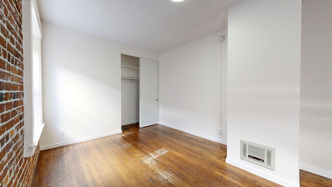 Building Photo - 145 Fell St